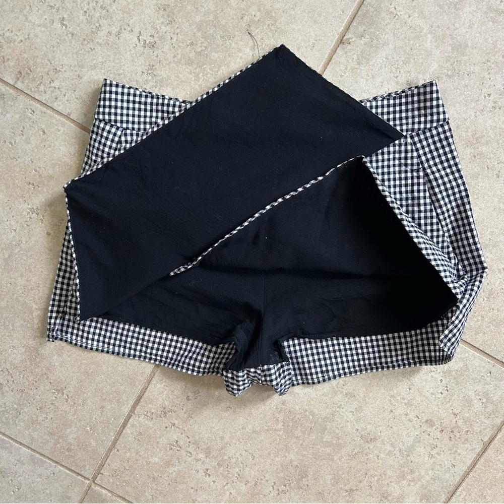 AQUA Black Gingham Check Mini Skort Skirt Coquette Twee Preppy Schoolgirl Size M - Picture 4 of 8